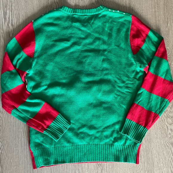 Men’s Ugly Christmas Sweater - Picture 5 of 6